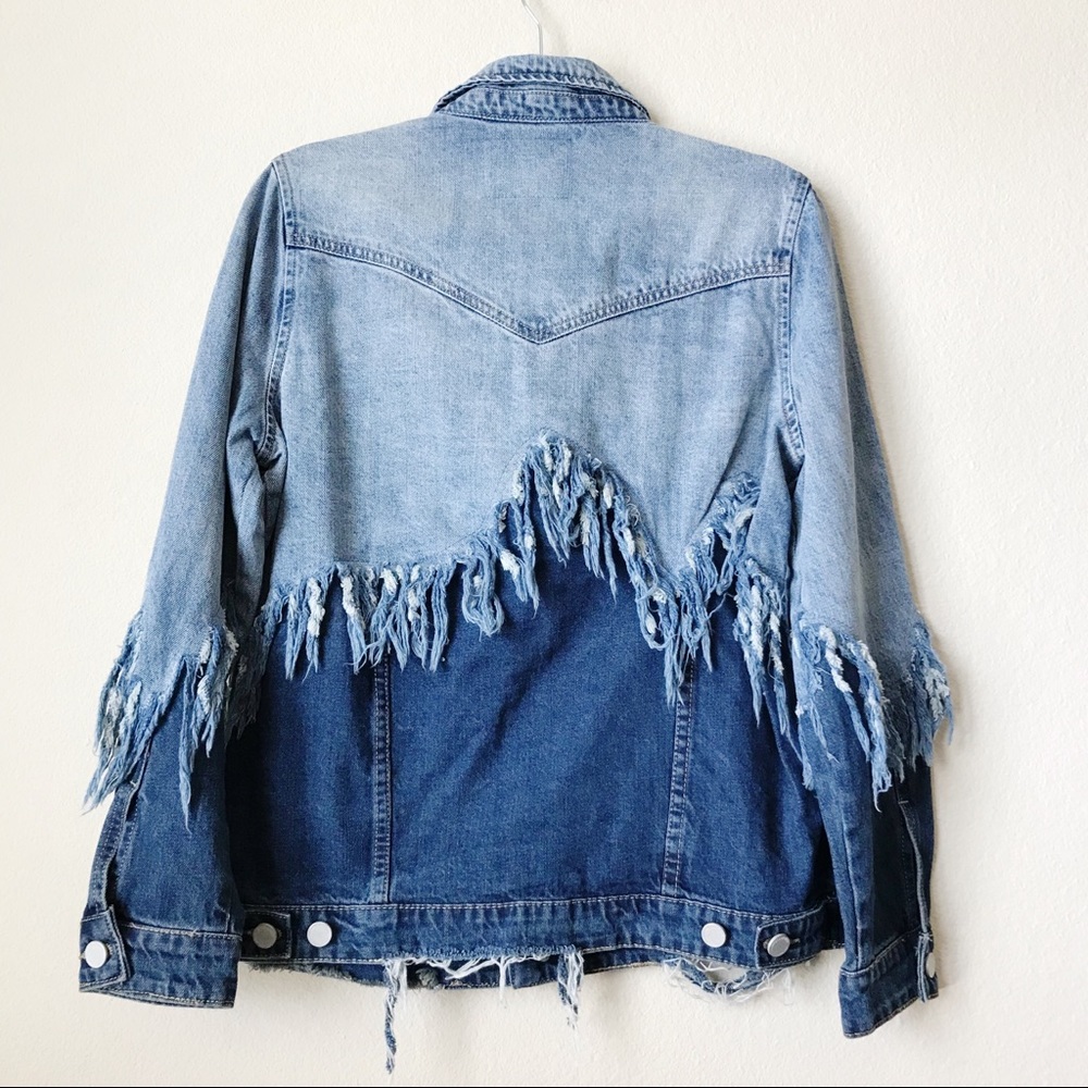 BLANK NYC Denim Frayed Jacket Small NWT - Picture 4 of 4